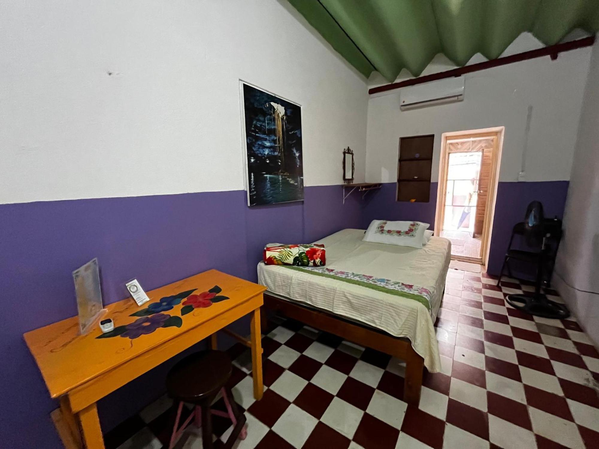 Отель Casona Del Negro Aguilar Вальядолид Экстерьер фото