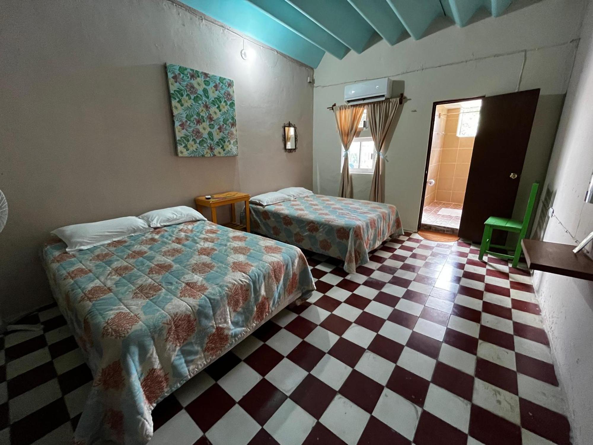 Отель Casona Del Negro Aguilar Вальядолид Экстерьер фото